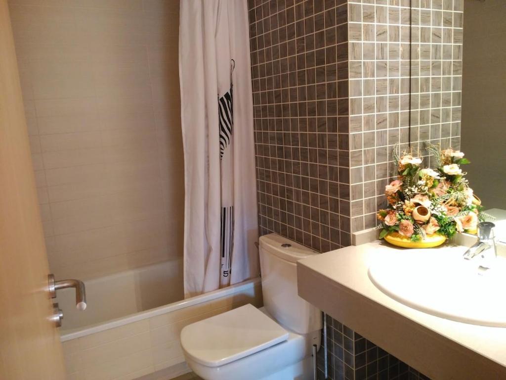 Luxury Flat, 3 Bedrooms, 2 Bathrooms And Swimming Pool Next To The Beach!! Sant Adrià de Besòs Extérieur photo
